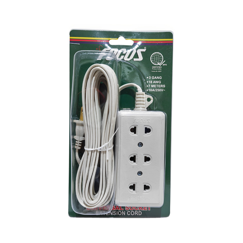 Focus 3 Gang Universal Outlet With 7m Cord